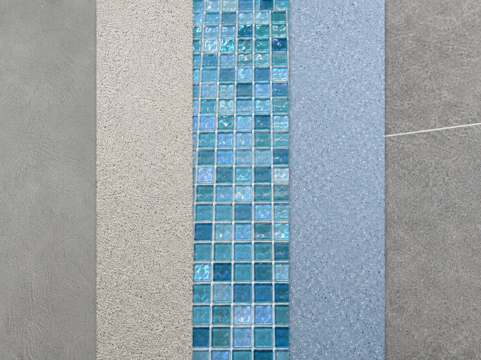 Comparaison des revêtements de rénovation de piscine à Aix-en-Provence