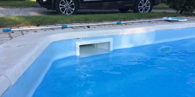 Remplacement skimmer piscine béton, piscine liner et piscine à coque 