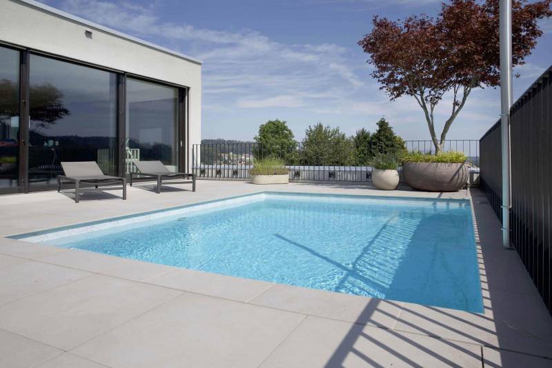 Revêtement de piscine en PVC armé à Marseille