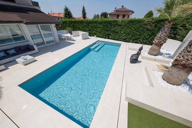 Rénovation de piscine avec liner PVC armé à Plan de cuques